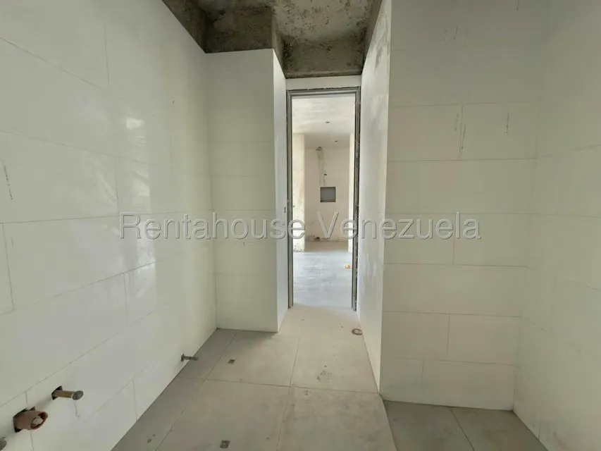 Apartamento (1 Nivel) en Venta en El Rosal, Distrito Metropolitano - 12