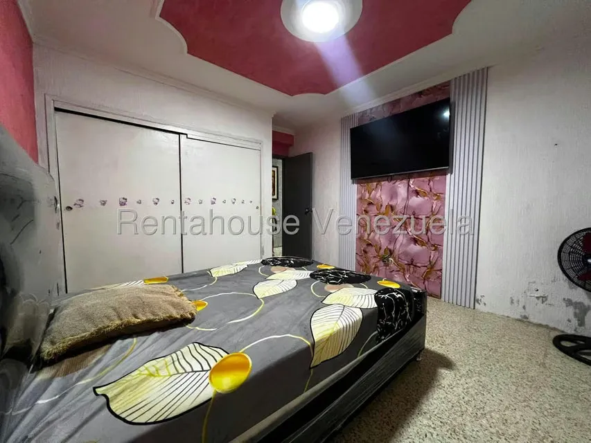 Apartamento (1 Nivel) en Venta en Avenida El Milagro, Zulia - 18