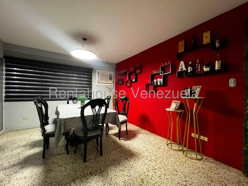 Apartamento (1 Nivel) en Venta en Avenida El Milagro, Zulia - 6