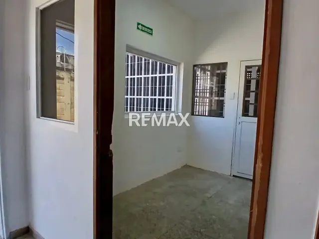 GALPON INDUSTRIAL CON OFICINAS EN VENTA EN CIUDAD OJEDA, El Centro Operacional que tu Empresa Necesita para Escalar. Con una Ubicación Estratégica de la Ciudad - 9