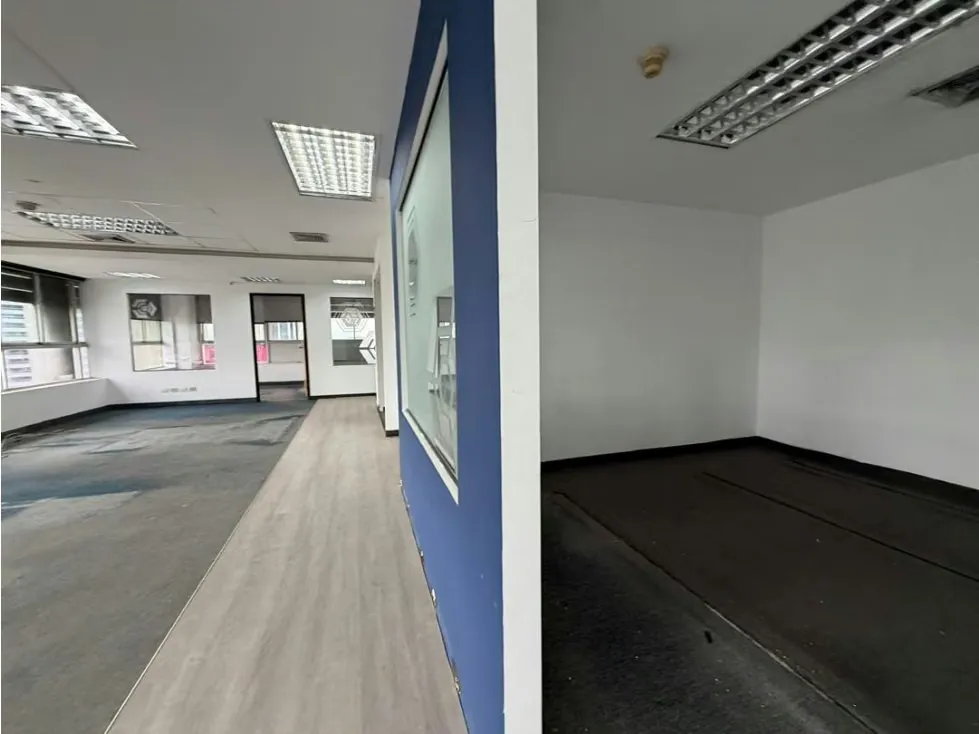 Se alquila Oficina 295m² Altamira - 4