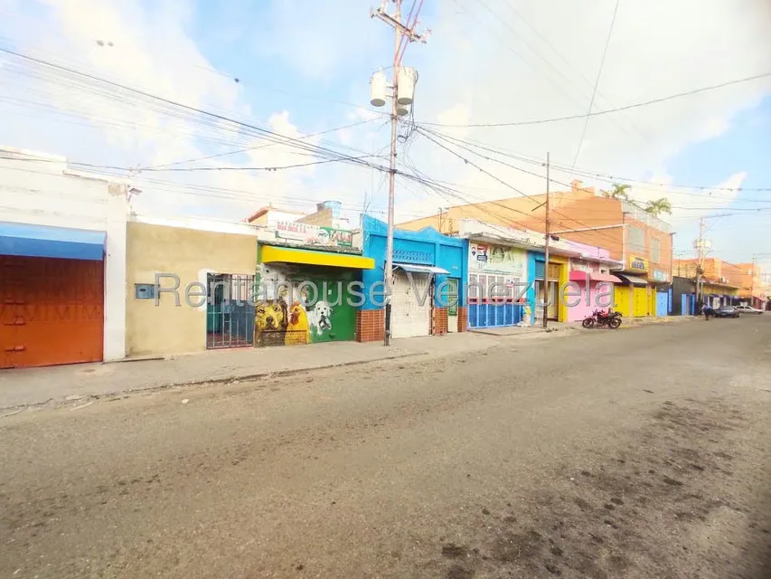 Local Comercial en Venta en Centro, Lara - 4
