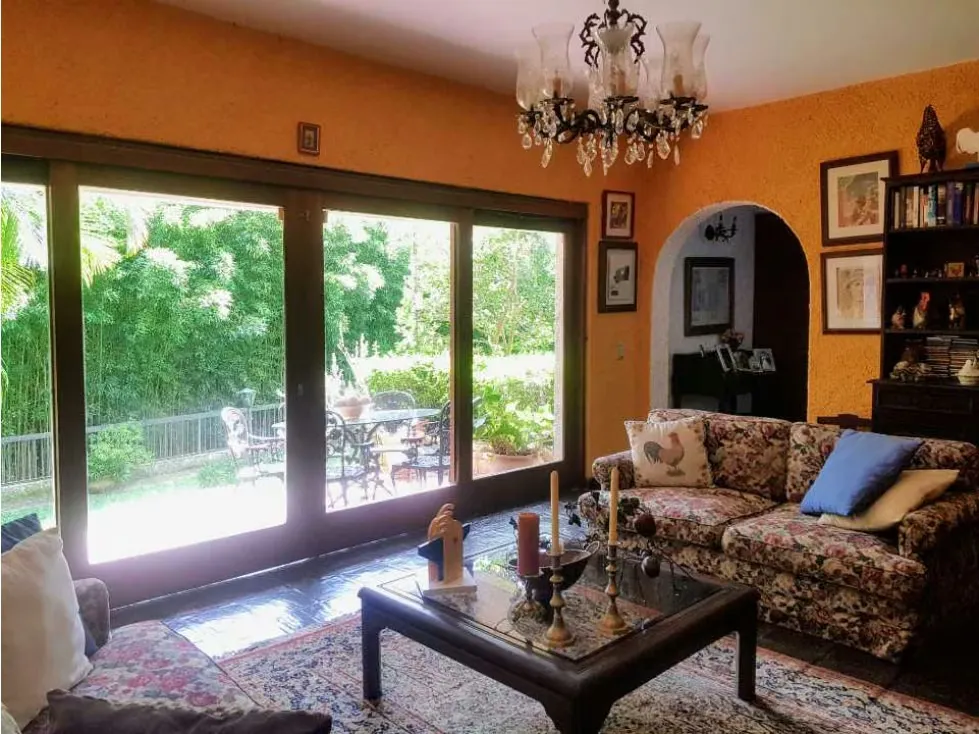 Se vende casa 550m2 4h+s/3b+s/4p La Lagunita 5768 - 9