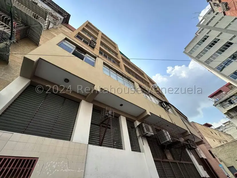 Comercial (Galpon - Deposito) en Alquiler en Parroquia Altagracia, Distrito Metropolitano