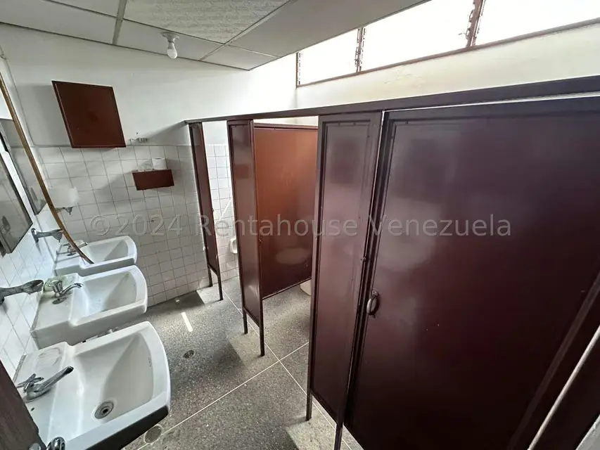 Galpon - Deposito en Alquiler en Parroquia Altagracia, Distrito Metropolitano - 19