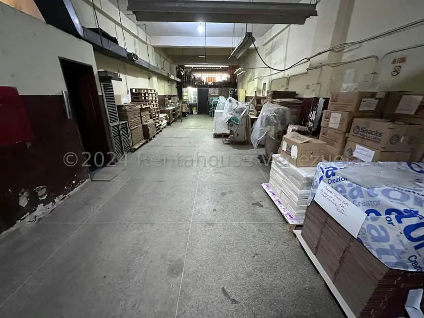 Galpon - Deposito en Alquiler en Parroquia Altagracia, Distrito Metropolitano - 28
