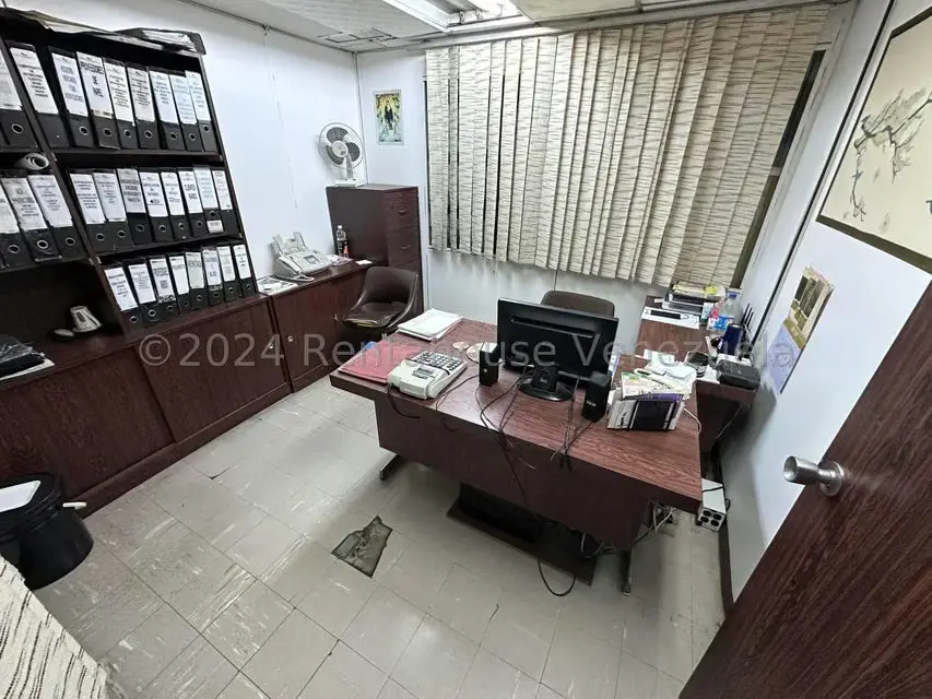 Galpon - Deposito en Alquiler en Parroquia Altagracia, Distrito Metropolitano - 9