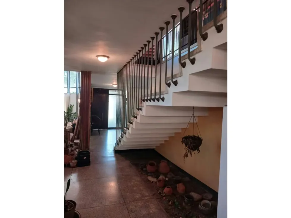 Vendo casa 418m2 San Román 3255 - 2
