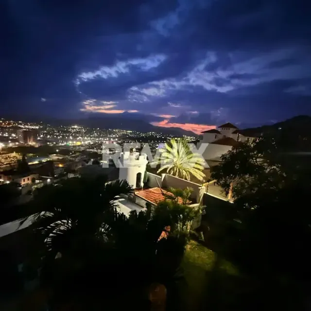CASA CON VISTA AL MAR EN PARAÍSO 1, MUNICIPIO MANEIRO, ISLA DE MARGARITA - 18