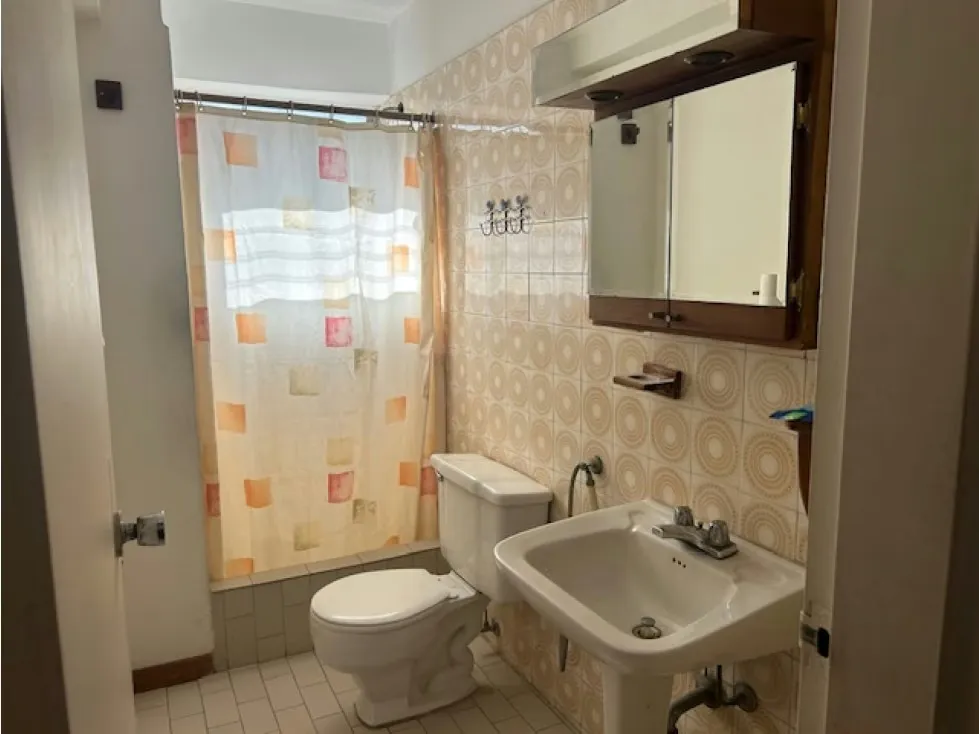 Alquilo apartamento 130m2 La Urbina 1808 - 17