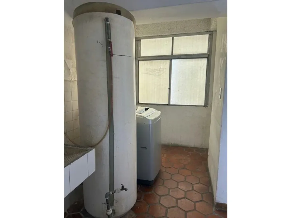 Alquilo apartamento 130m2 La Urbina 1808 - 9