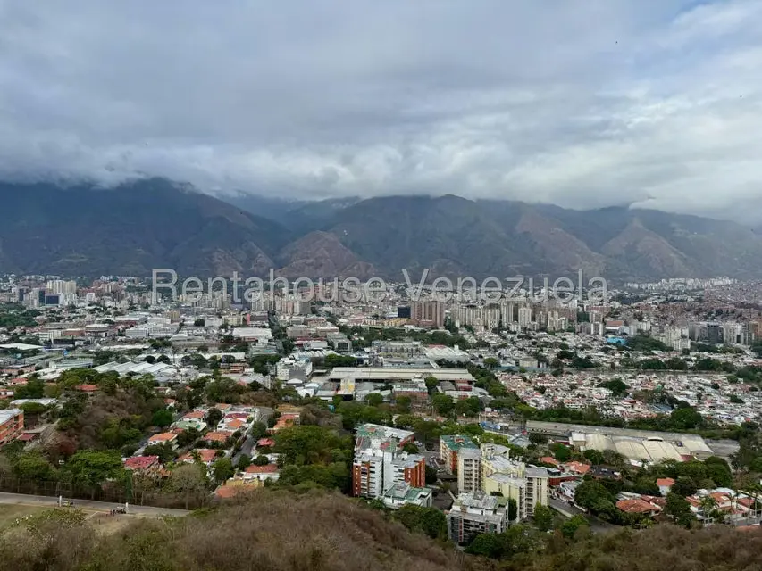 Apartamento (Penthouse) en Venta en El Cafetal, Distrito Metropolitano - 23