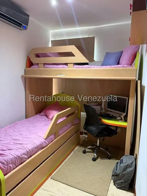 Apartamento (1 Nivel) en Venta en Lomas del Sol, Distrito Metropolitano - 17