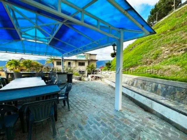 Casa (Multipes Niveles) en Venta en Los Naranjos del Cafetal, Distrito Metropolitano - 15
