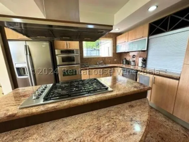 Casa (Multipes Niveles) en Venta en Los Naranjos del Cafetal, Distrito Metropolitano - 37