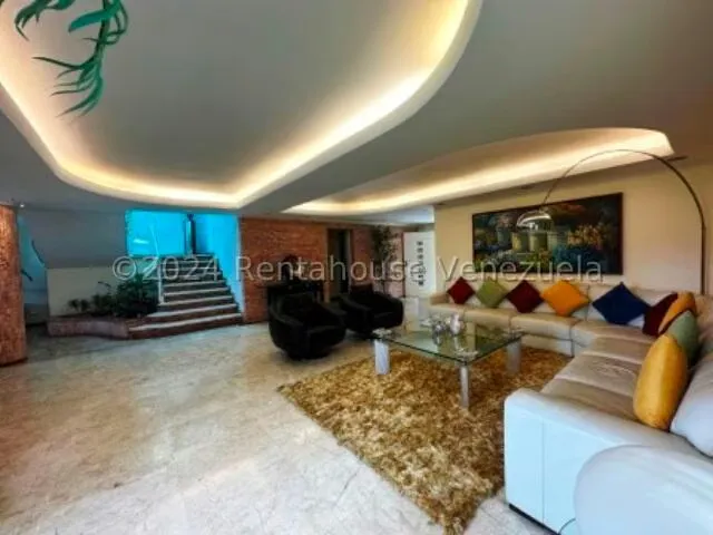 Casa (Multipes Niveles) en Venta en Los Naranjos del Cafetal, Distrito Metropolitano - 48