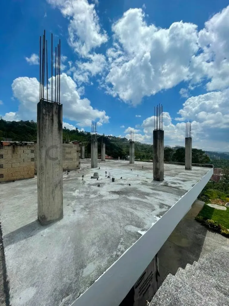 ALTO HATILLO, vendo casa a terminar, Caracas Urbanización privada - 9