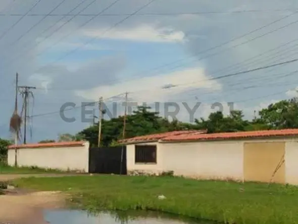 En Venta Terreno y Planta de Lodos. Excelente ubicación