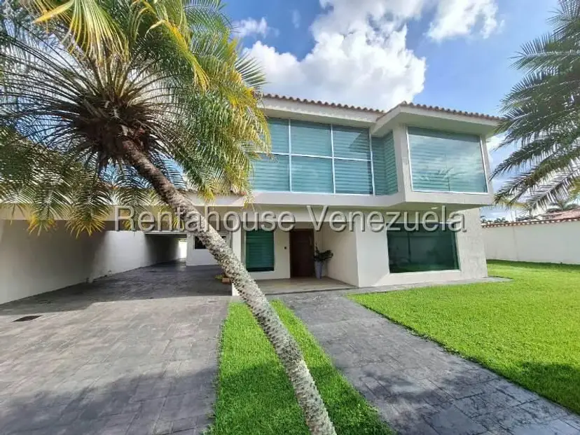 Casa (Duplex) en Venta en Guataparo Country Club, Carabobo