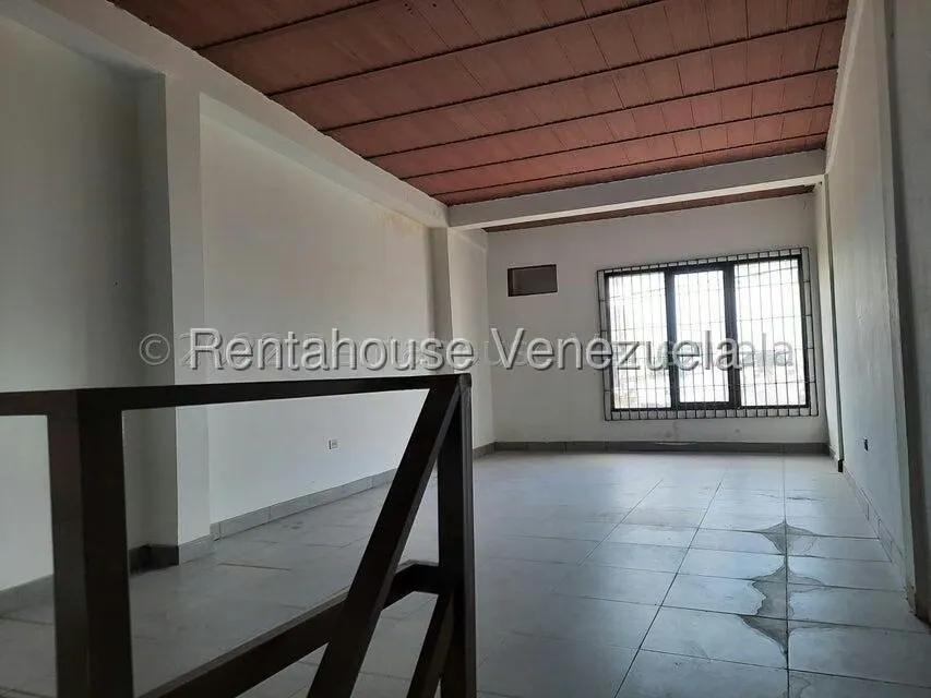 Local Comercial en Alquiler en Las Morochas, Zulia - 4