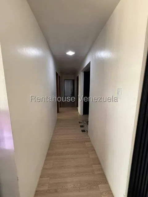 Apartamento (1 Nivel) en Venta en Parroquia Juan de Villegas, Lara - 8