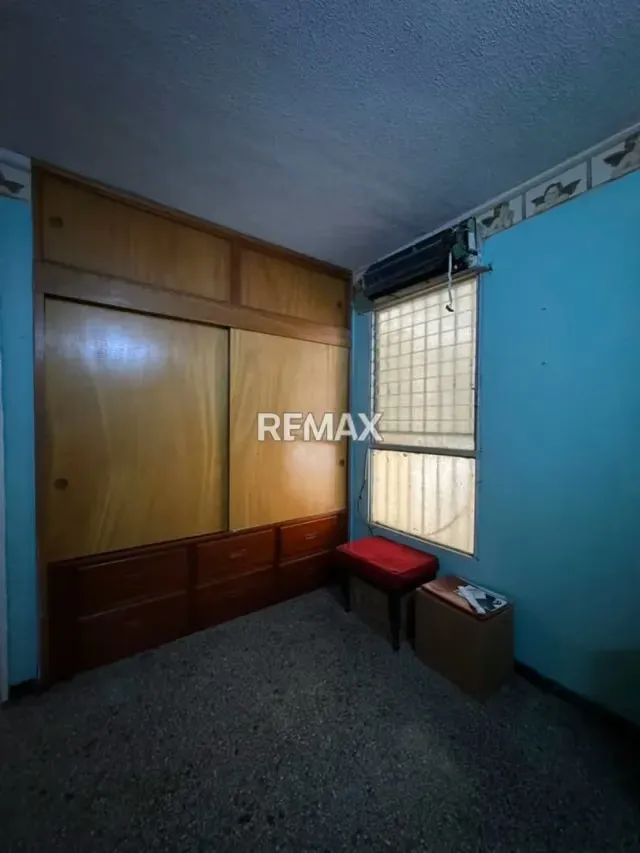 Casa de Una Planta Habitable o Para Reformar en Venta en San Diego, Valle Verde - 11