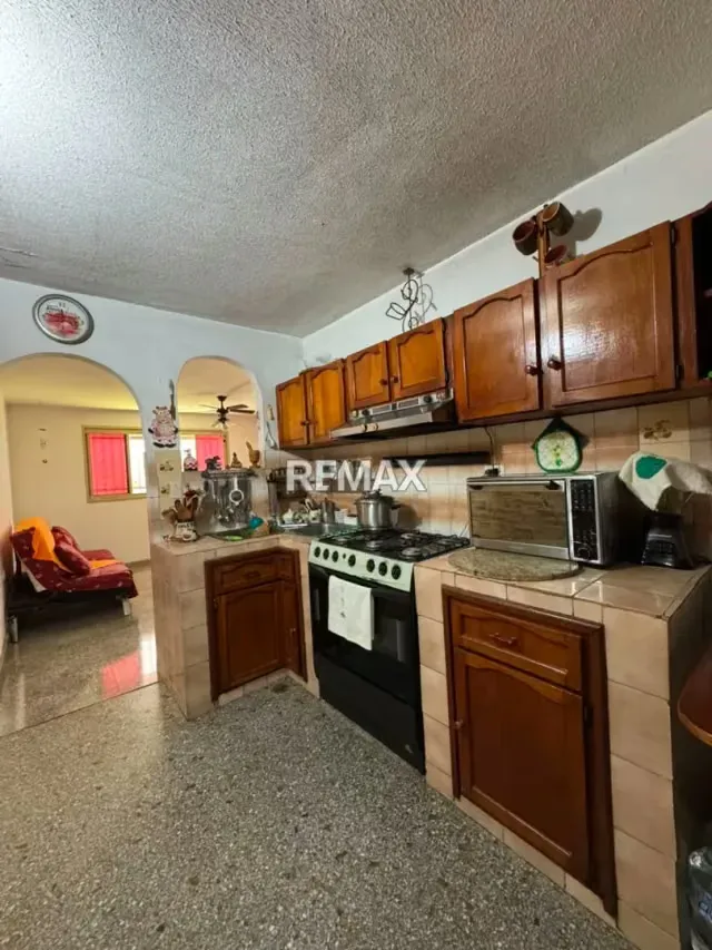 Casa de Una Planta Habitable o Para Reformar en Venta en San Diego, Valle Verde - 14