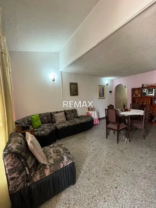 Casa de Una Planta Habitable o Para Reformar en Venta en San Diego, Valle Verde - 3