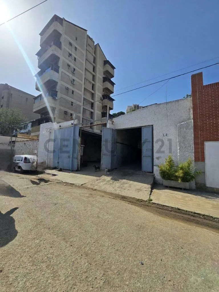Inmueble Comercial en Catia La Mar R7 - 3