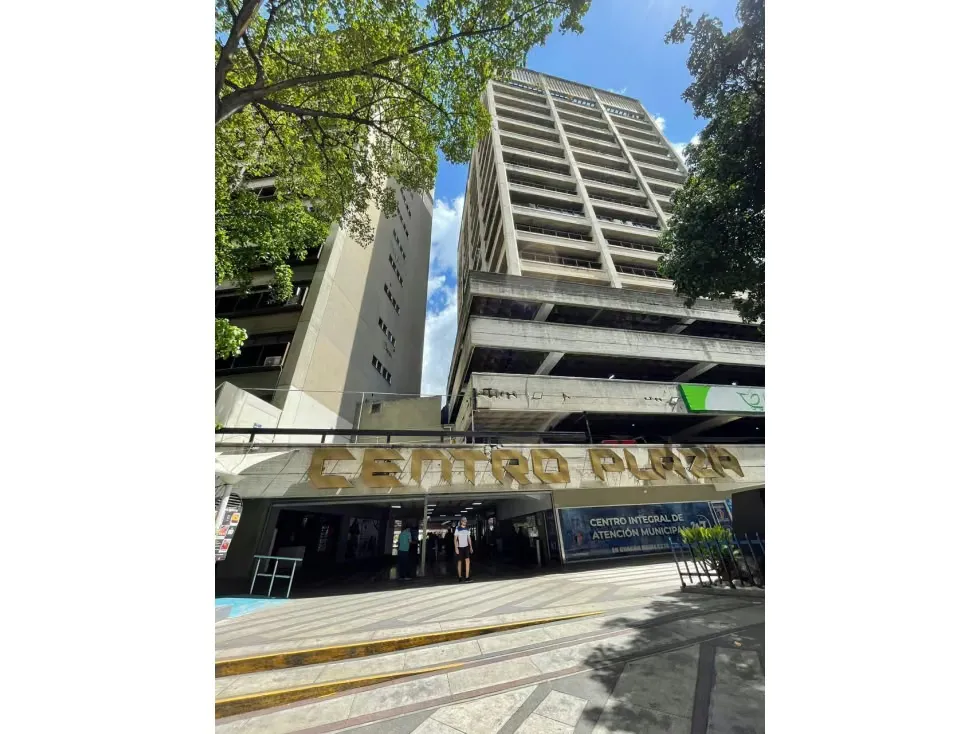 Alquiler Oficina en Centro Plaza Palos Grandes 110 m2 - 2