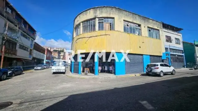 Local Esquinero ubicado en el centro de la ciudad, calle 7 esquina carrera 9