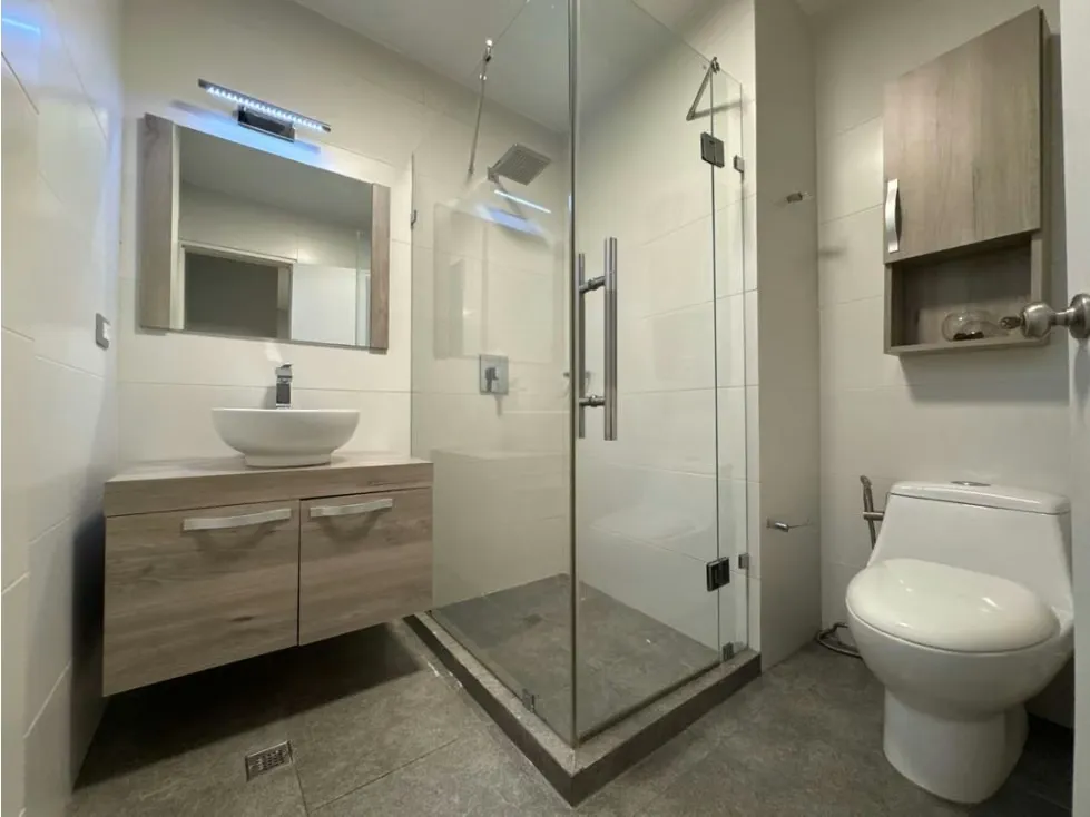Se vende PB 110+170m2 2H+S/3B/4P La Castellana - 13
