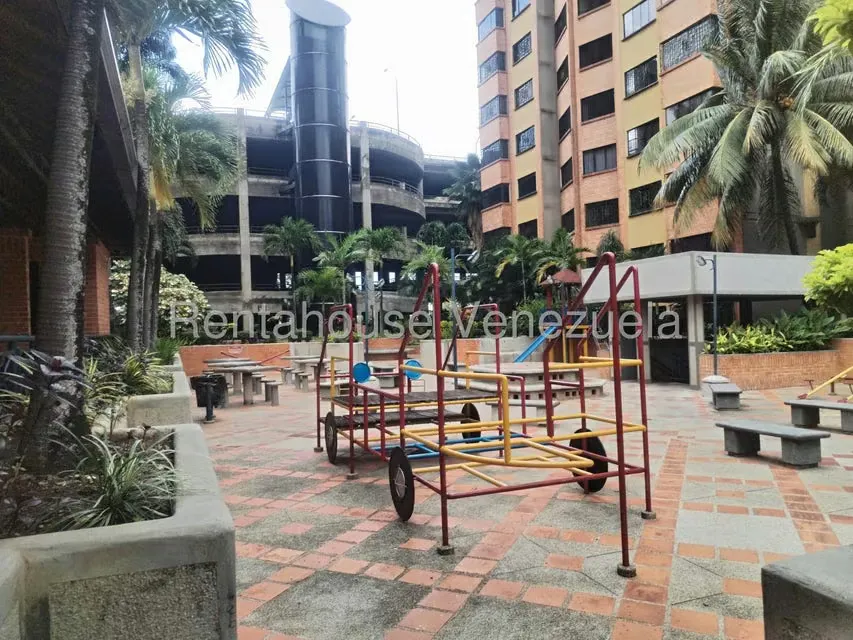 Apartamento (1 Nivel) en Venta en La Granja, Carabobo - 28