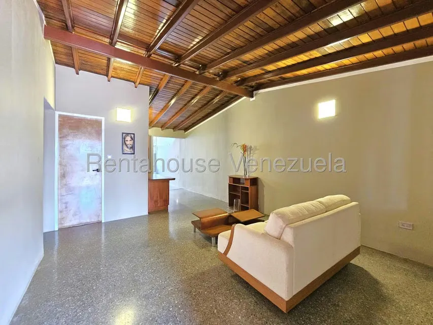 Casa (1 Nivel) en Alquiler en El Paraiso, Lara - 3