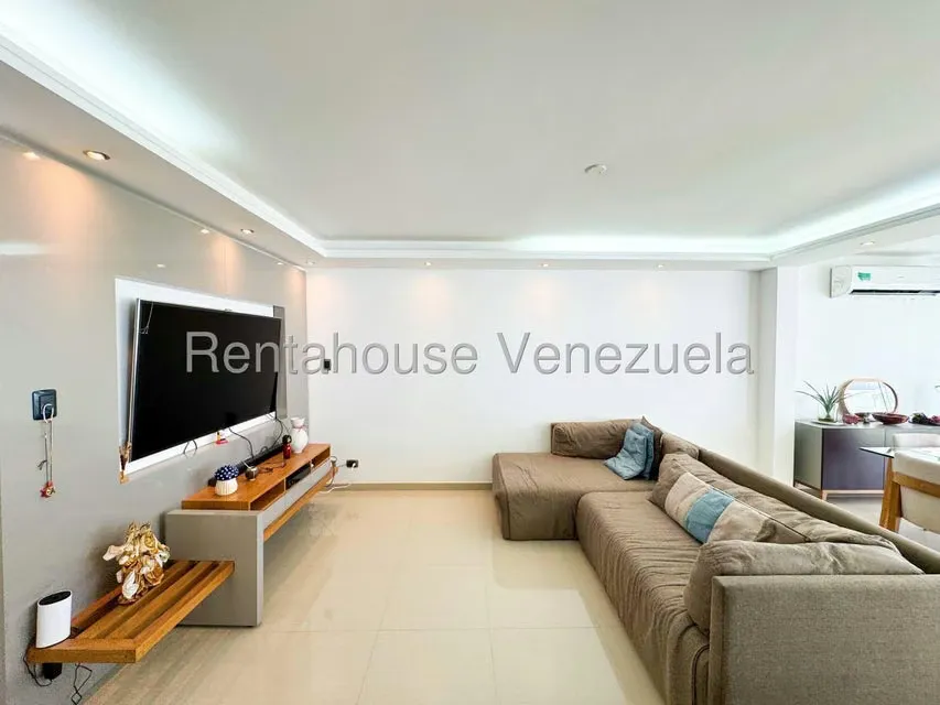 Casa (Multipes Niveles) en Venta en Prados del Este, Distrito Metropolitano - 8