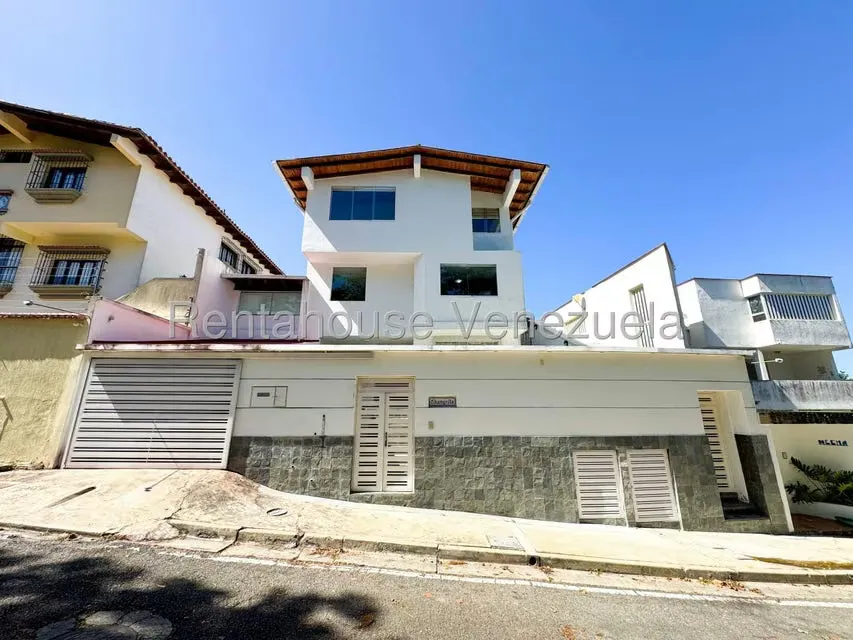 Casa (Multipes Niveles) en Venta en Prados del Este, Distrito Metropolitano - 78