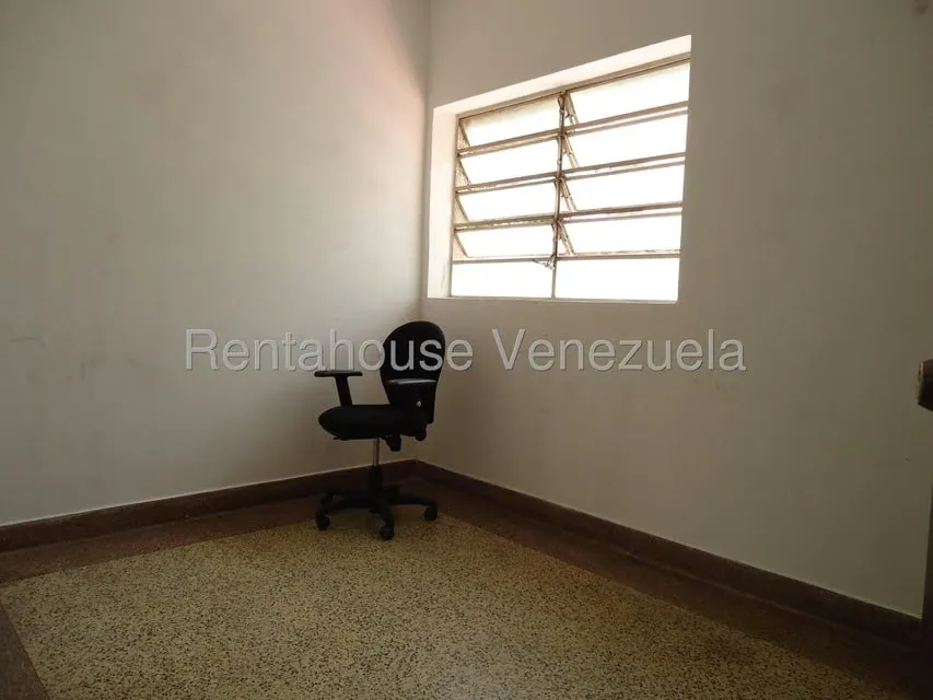 Casa (Duplex) en Alquiler en Las Acacias, Distrito Metropolitano - 8
