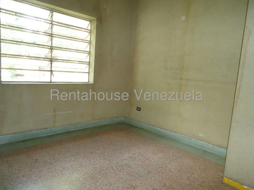 Casa (Duplex) en Alquiler en Las Acacias, Distrito Metropolitano - 9