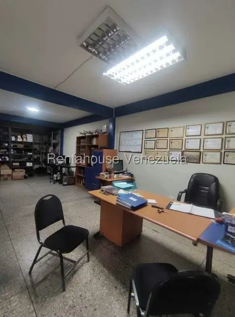 Local Comercial en Venta en Centro, Lara - 14