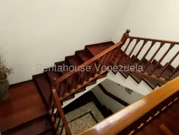 View 16