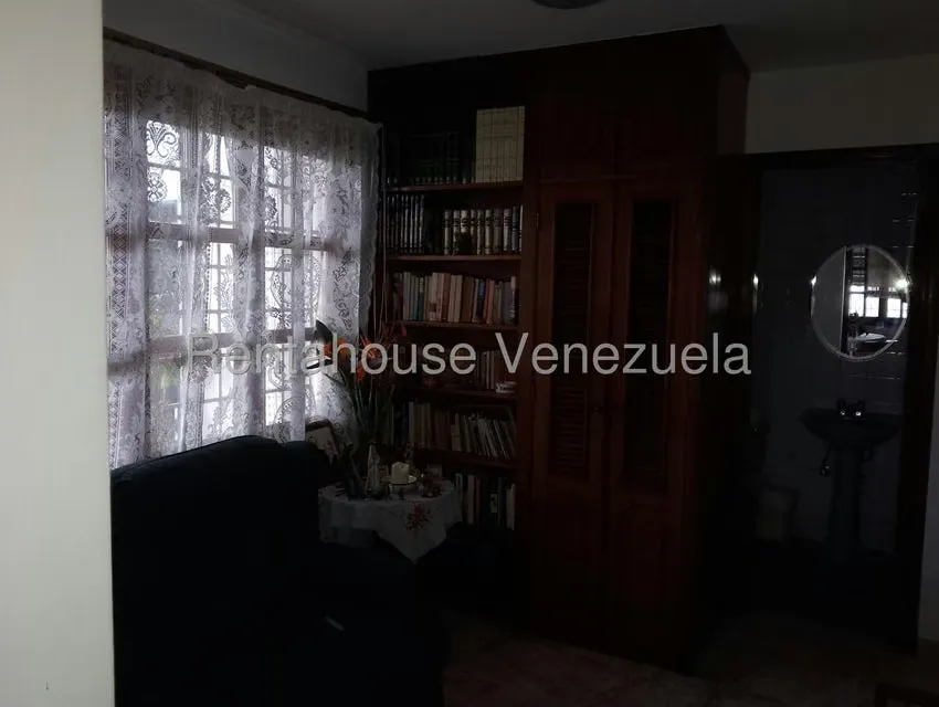 Casa (1 Nivel) en Venta en Pan de Azucar, Miranda - 4