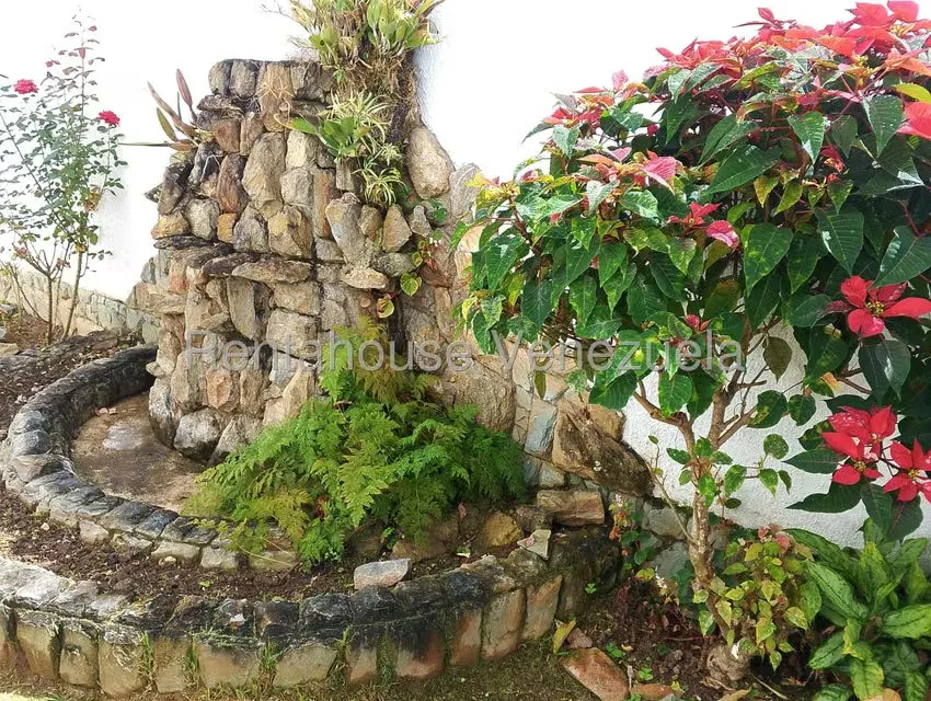 Casa (1 Nivel) en Venta en Pan de Azucar, Miranda - 63