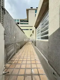 View 16
