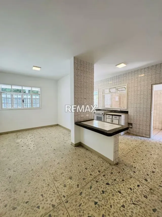 En venta casa comercial a remodelar en la urb.la viña - 7