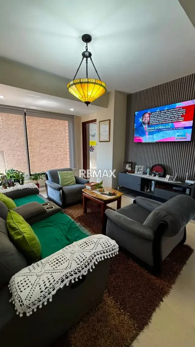 VENDO APARTAMENTO EN RESIDENCIAS CERRO ALEMAN - 6