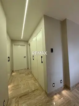 View 10