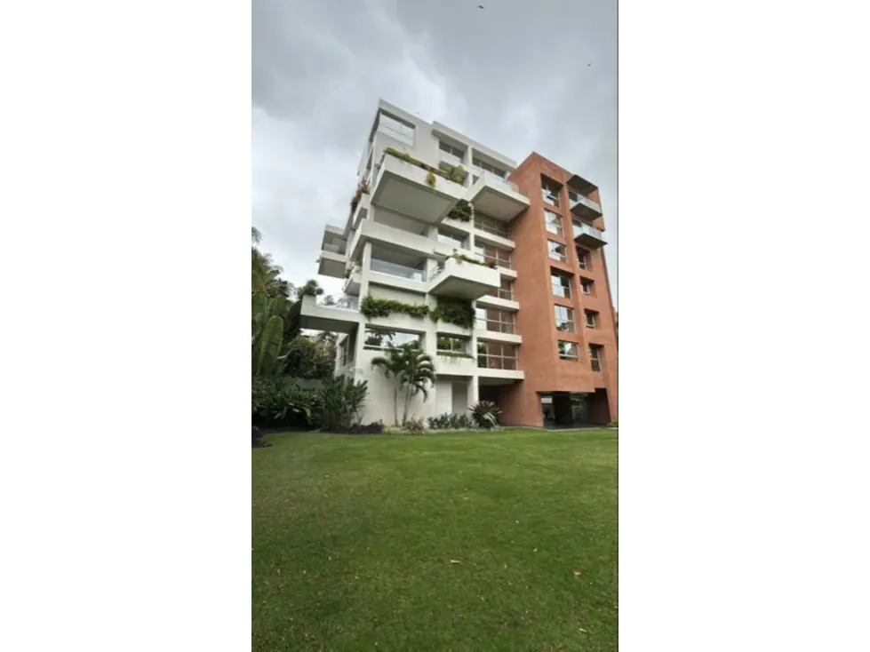 Se Vende Apto lujo-378m²-4H+5+4.5B+6P+1M-Pzo-Plt-CCerrada-Campo Alegre - 2