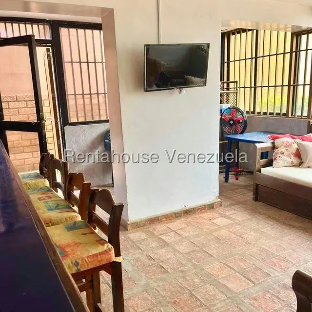 Apartamento (1 Nivel) en Venta en Playa Norte, Falcon - 2