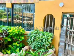 View 25