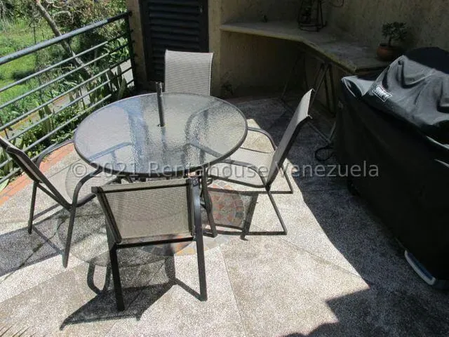 Townhouse (Duplex) en Venta en Monte Claro, Distrito Metropolitano - 20